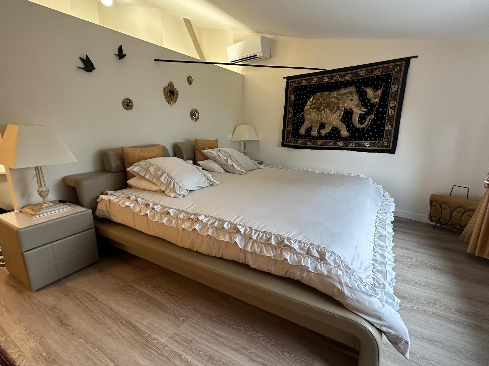 Maison Jeroboam Сант- Эстеф Номер фото